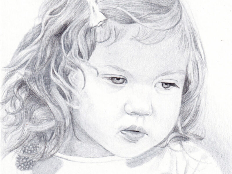 Portrait de petite fille Zoé au crayon réalisé par l'artiste Laurie Sénacq